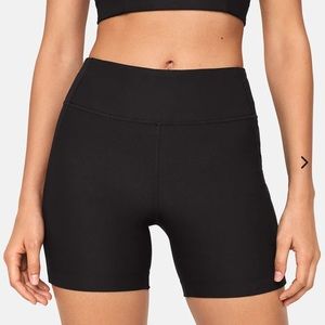 Outdoor Voices Warmup 5” Short